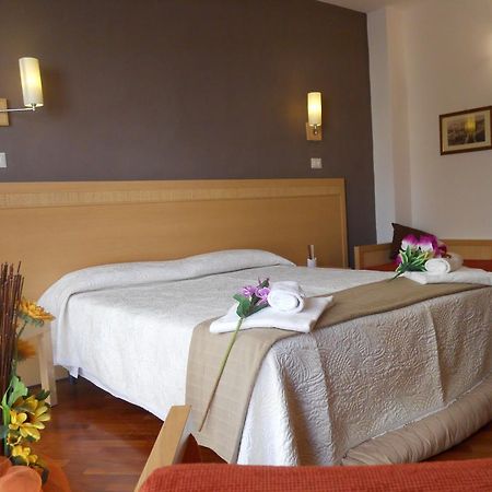Catania Crossing B&B - Rooms & Comforts Exterior photo