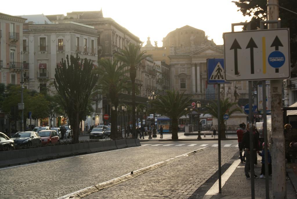 Catania Crossing B&B - Rooms & Comforts Exterior photo